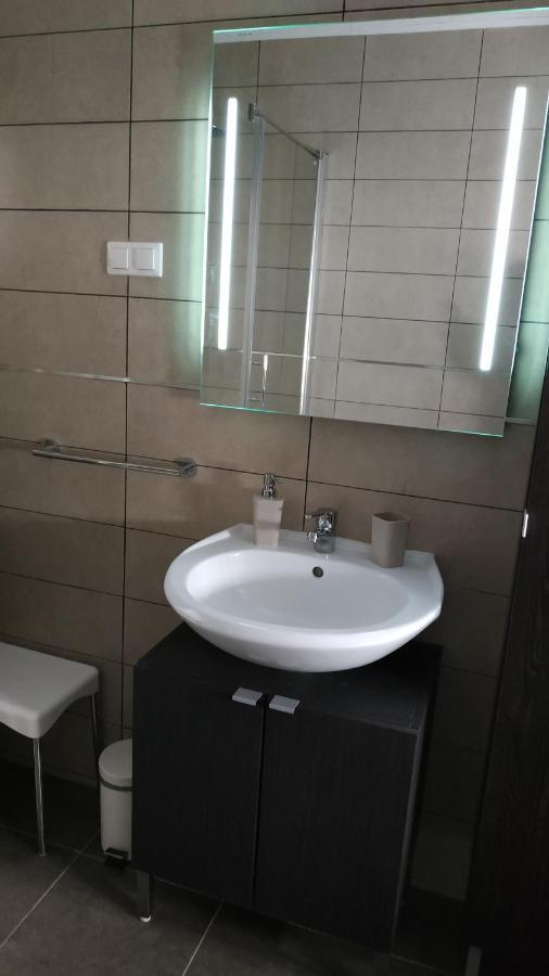 Apartman Katnic By The Beach Цриквеница Экстерьер фото